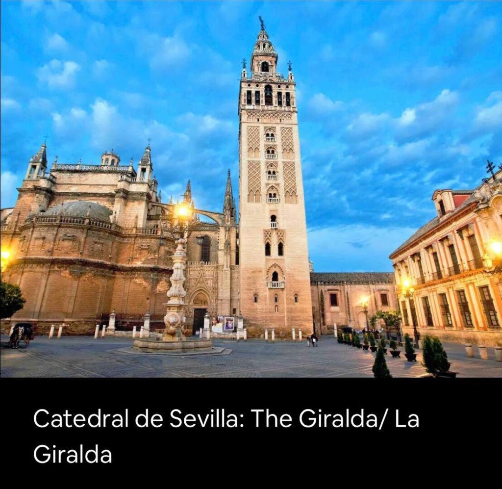 City Center Sevilla セビリア エクステリア 写真